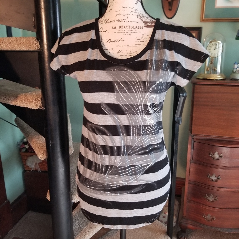 UPLOAD Grey and Black Top w/Silver Floral Design